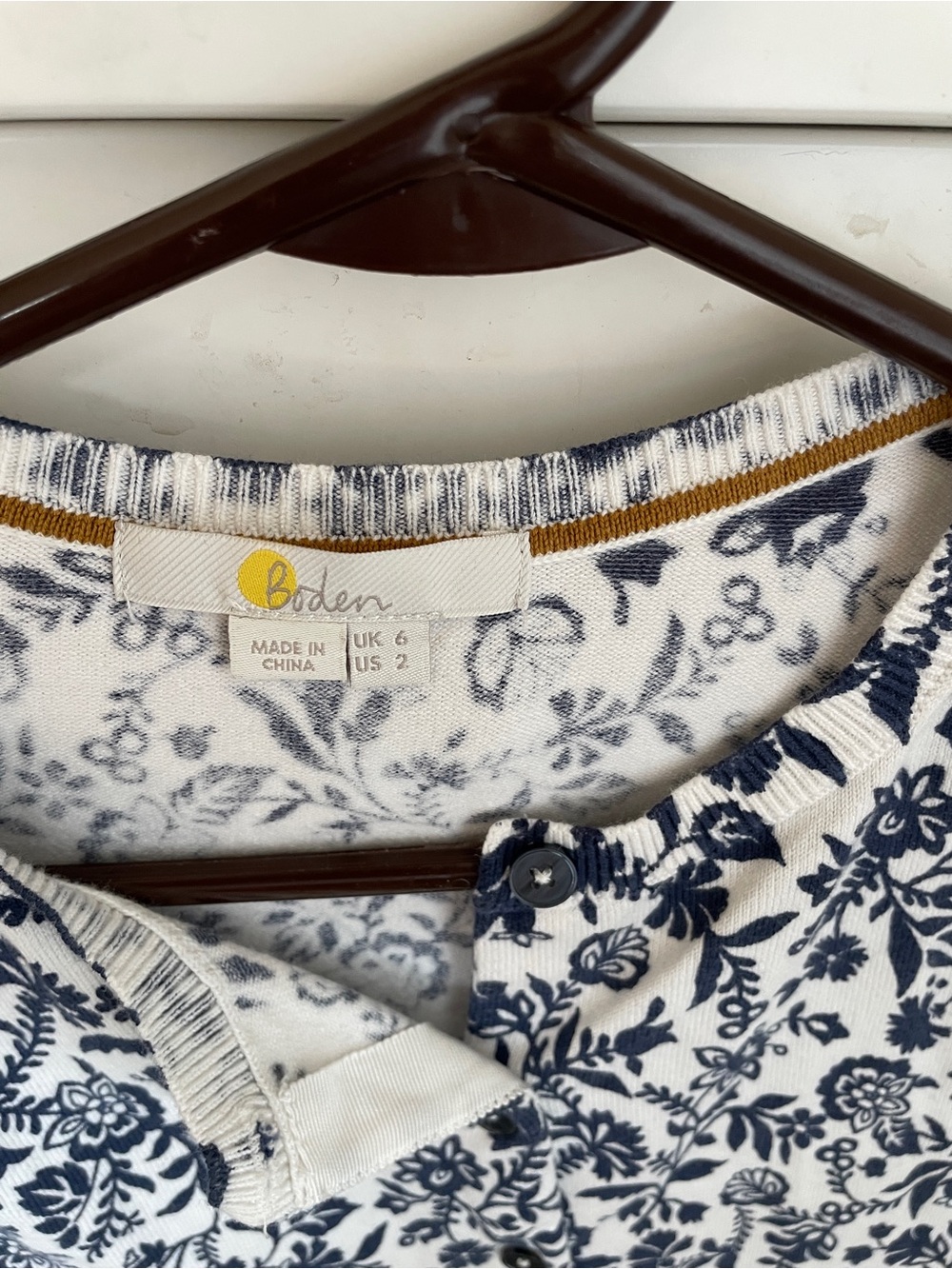 Boden White and Navy Floral Button-Neck Knit Top